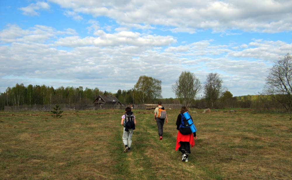 Идем мимо Градобити