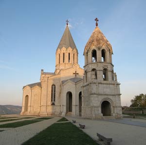 Храм в Шушах