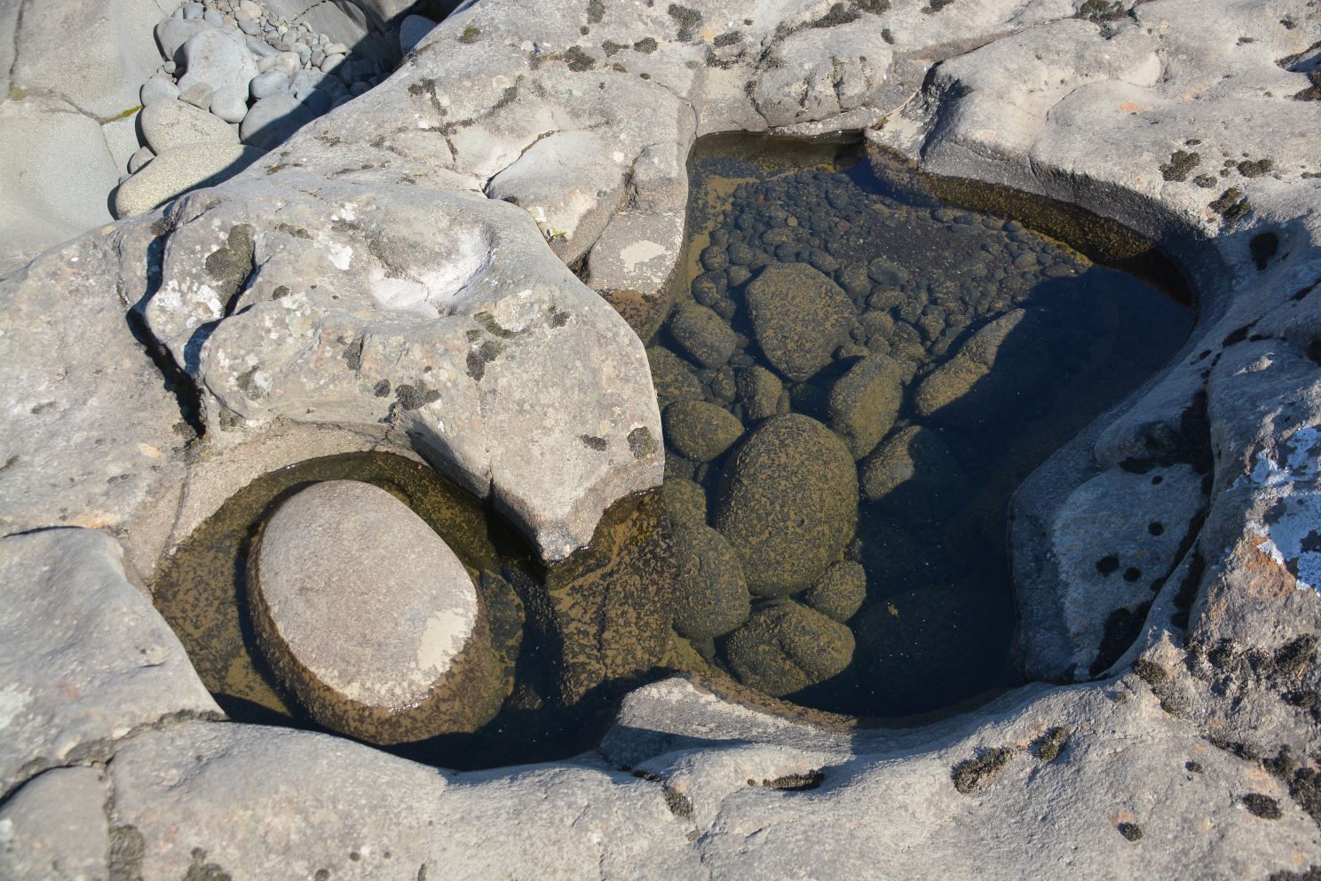 Сад камней. Под водой