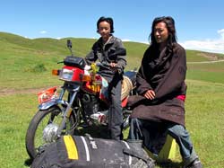 Younger tibetans don't have their hair cut and so they look very modern and pro-Western. Though some people think that its Western youngsters who want to look like Tibetans.